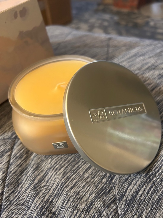 botanicus Other - New Botanicus candle in Linden scent